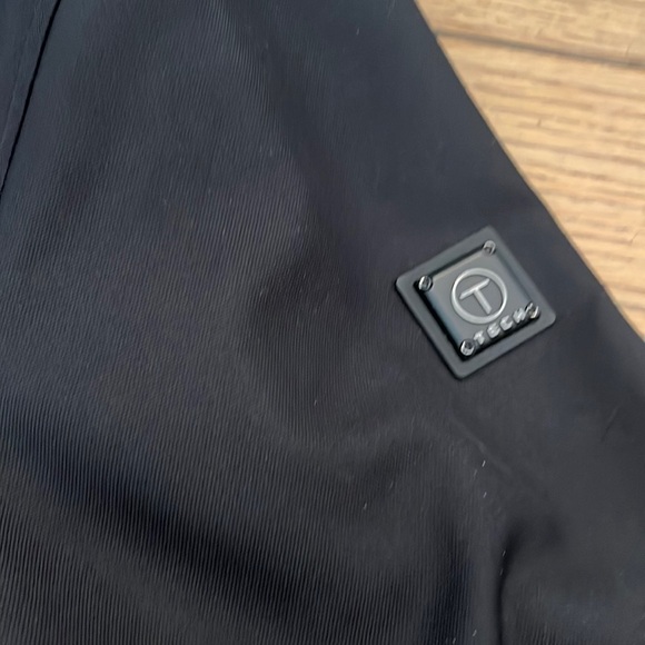 Tumi Tech Commuter Jacket Black With Hood Size XL - Picture 9 of 9
